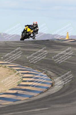 media/Nov-16-2025-Race Pace (Sun) [[8c5fa54630]]/Verified Riders/1-Turns 9 and 10 (925am)/